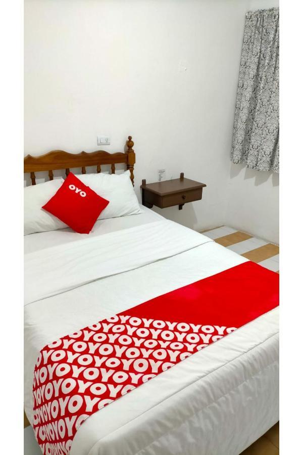 Oyo Hotel El Arabe, Халапа Экстерьер фото